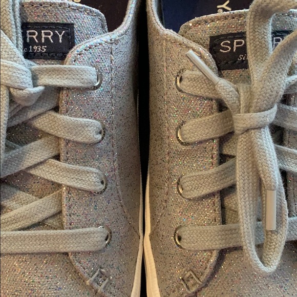 Sparkly Memory Foam Sperry’s - Picture 3 of 5